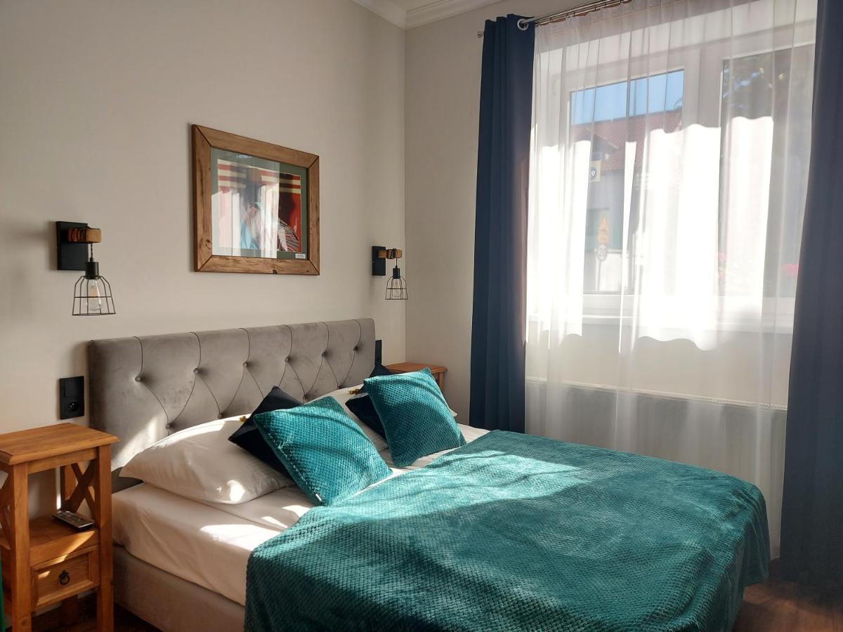 דז'ווירז'ינו 4 Strony Swiata Pokoje I Apartamenty מראה חיצוני תמונה