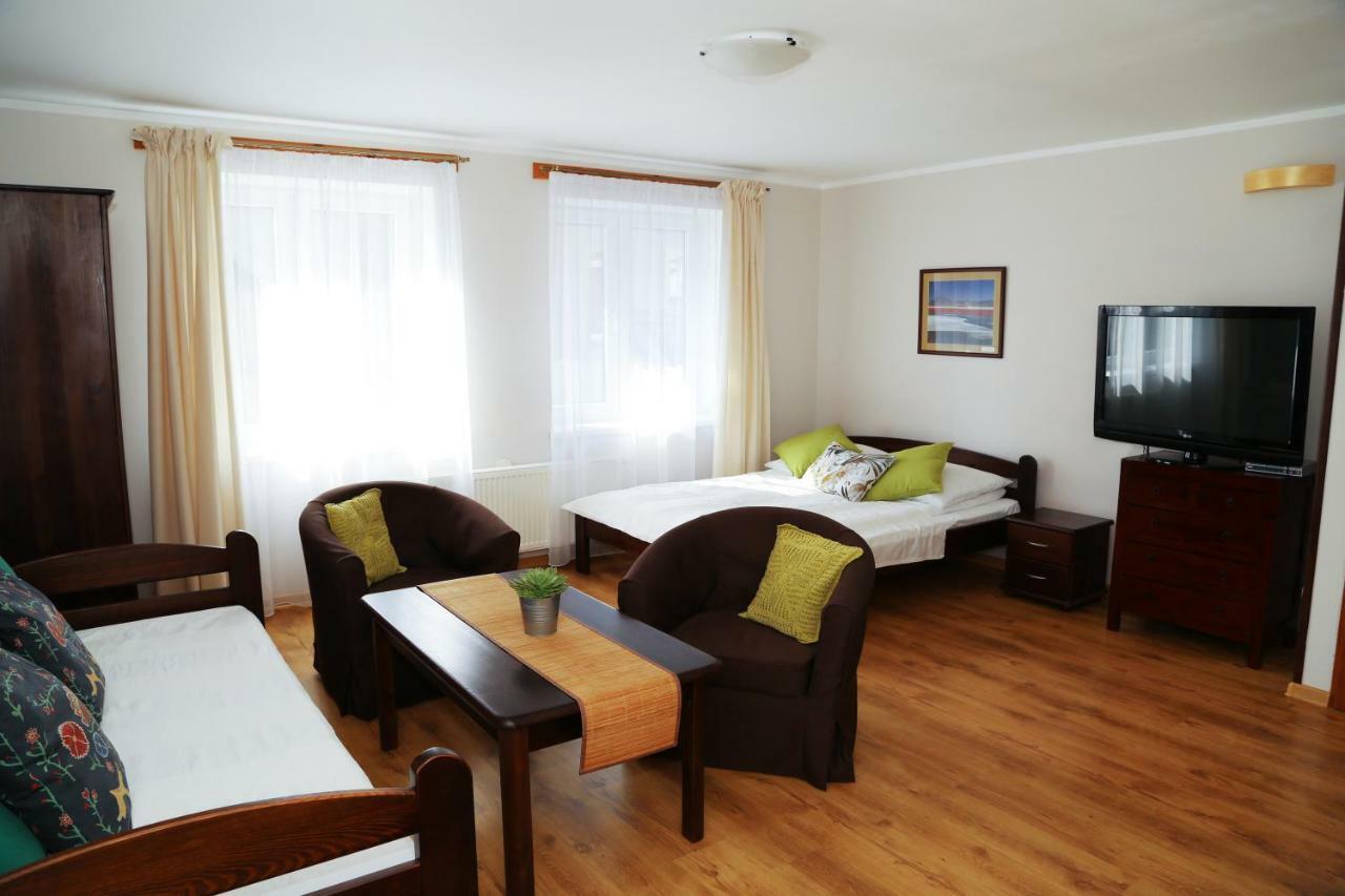 דז'ווירז'ינו 4 Strony Swiata Pokoje I Apartamenty מראה חיצוני תמונה