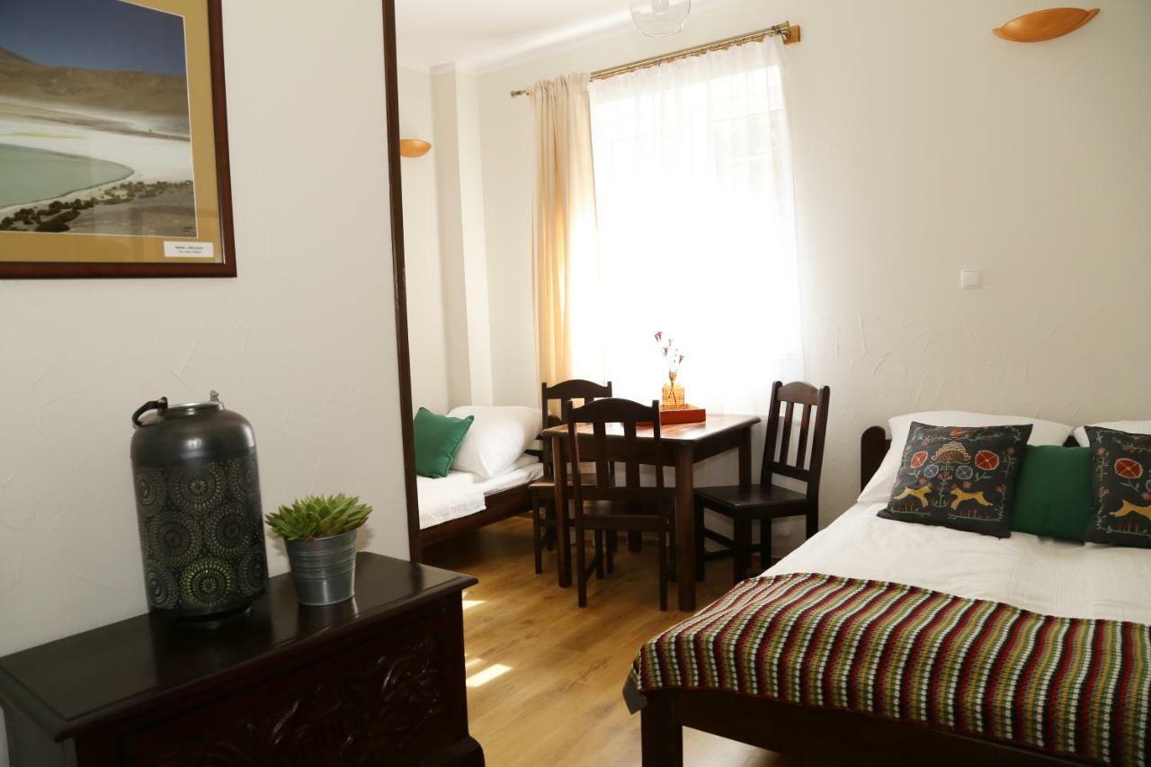 דז'ווירז'ינו 4 Strony Swiata Pokoje I Apartamenty מראה חיצוני תמונה
