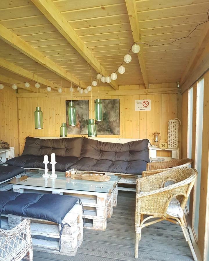 דז'ווירז'ינו 4 Strony Swiata Pokoje I Apartamenty מראה חיצוני תמונה